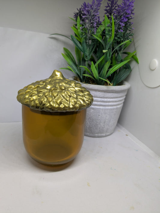 Acorn decorative storage