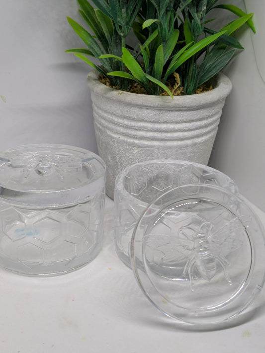 Bee design trinket jar